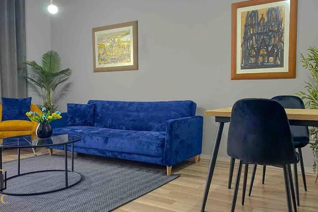 22°Bs *Pazari View Apartment Tirana Albania