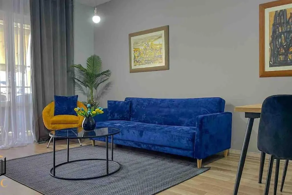 22°Bs *Pazari View Apartment Tirana
